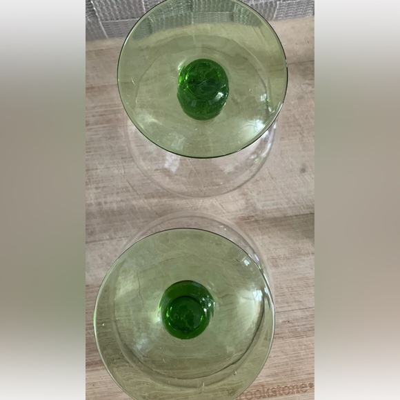 Vintage 3 1/4” Green Glass Footed Sherbet | Ice Cream | Bowl | Brandy ~SET of 4 - Picture 5 of 6